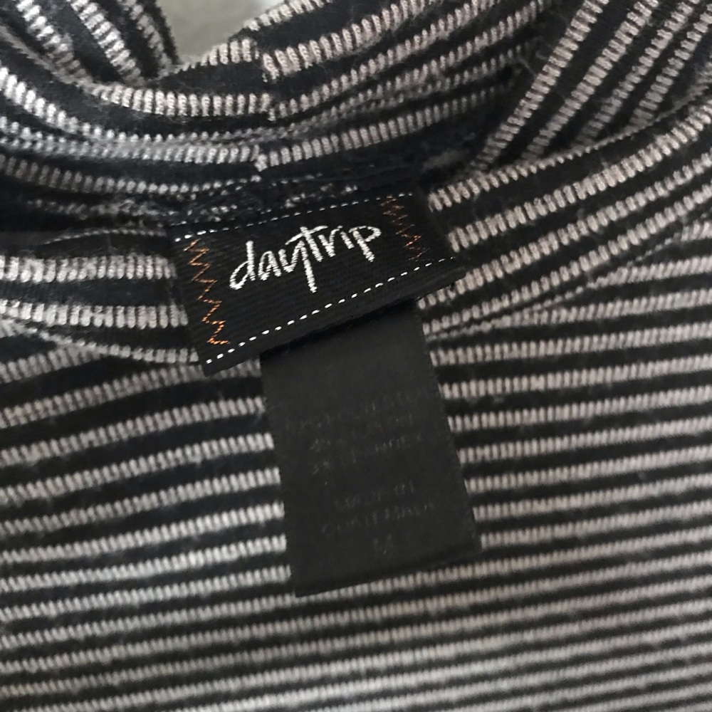 Daytrip tunic - Picture 3 of 3